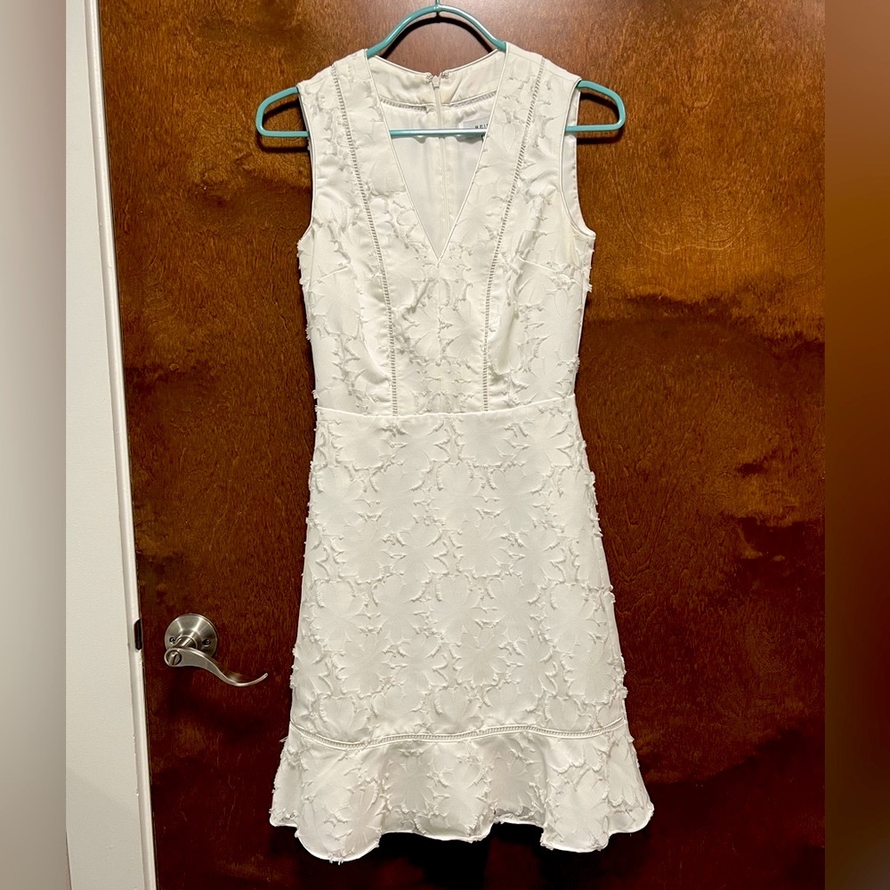 Reiss white dress with 3d flower US0